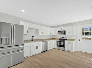 12150 Arbor St #C, Meadowview, VA 24361
