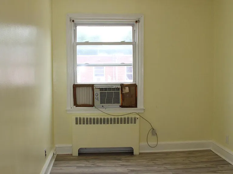 4983 Whitaker Ave — Photo 13