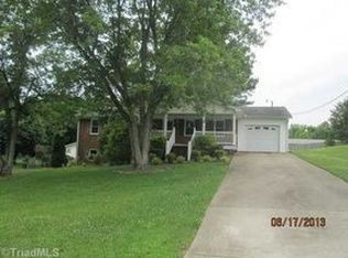 134 Apollo Cir, Archdale, NC 27263