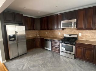 11730 190th St, Saint Albans, NY 11412