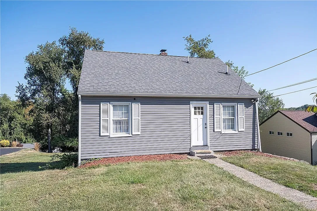 2 bed, 1080 sqft, $2,000 — Photo 1
