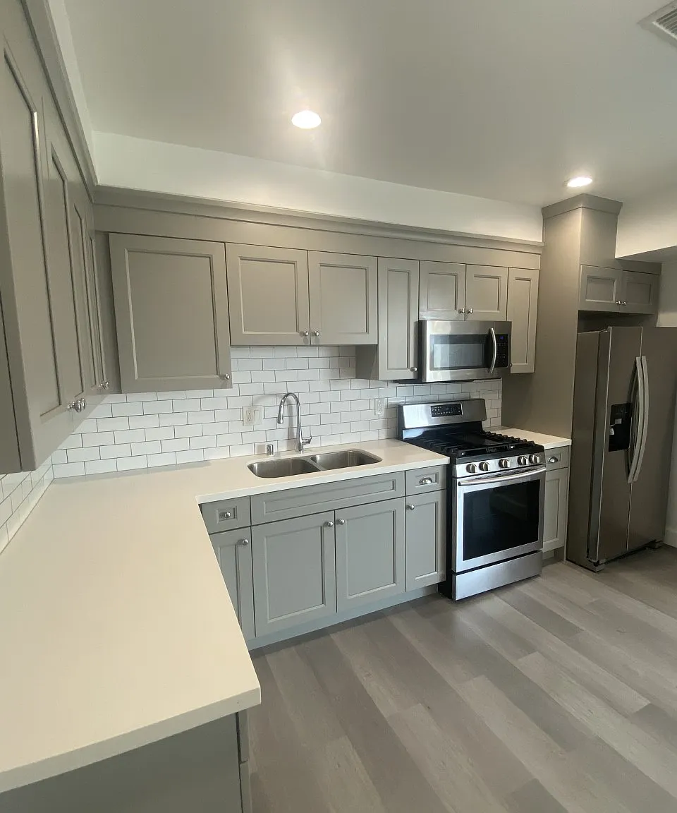 3 bed, 1350 sqft, $3,100 — Photo 1