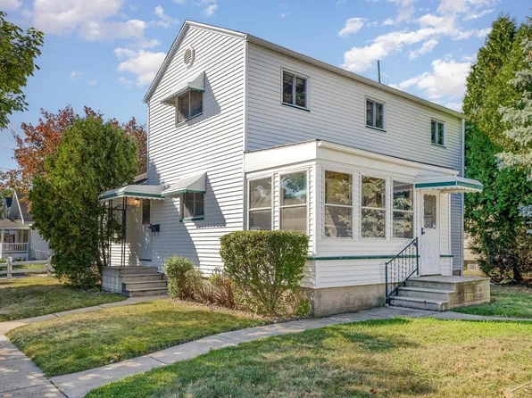 1012 Fraser St, Bay City, MI 48708