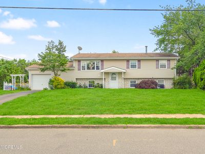 353 Cokes Drive, Toms River, NJ, 08753
