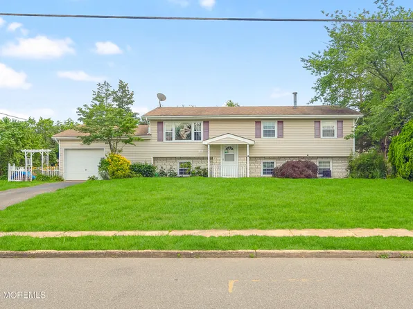 353 Cokes Drive, Toms River, NJ 08753