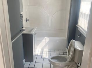 8 Lewis Ln FLOOR 1, Westerly, RI 02891