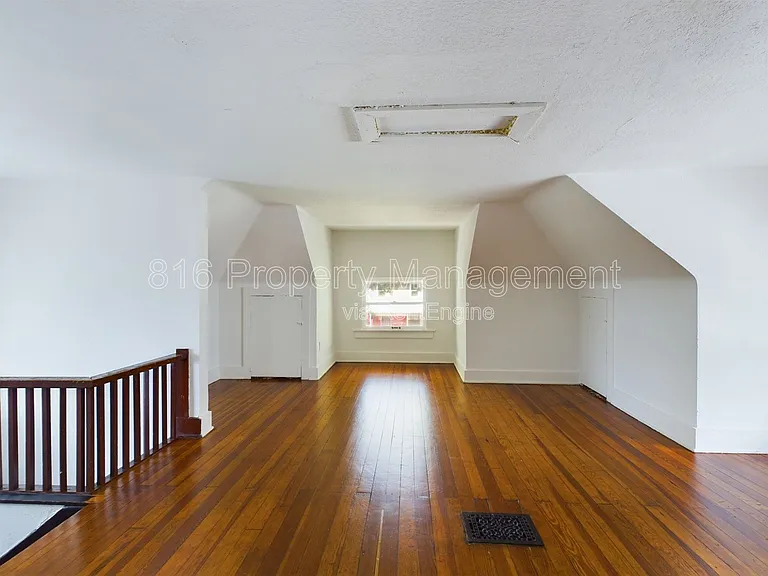 3429 Morrell Ave — Photo 6