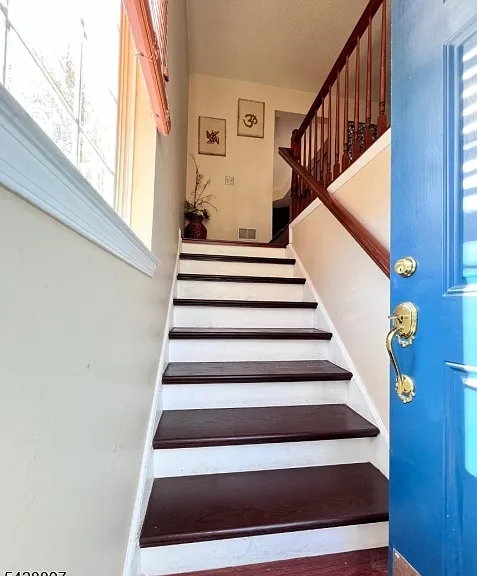 4001 Riddle Ct — Photo 2