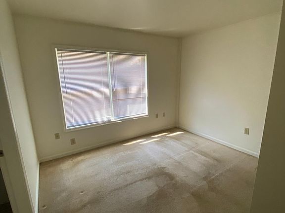 5th image of 21155 Lexwood Dr Unit 108