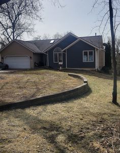 860 Golfview Dr, Lake Orion, MI, 48362