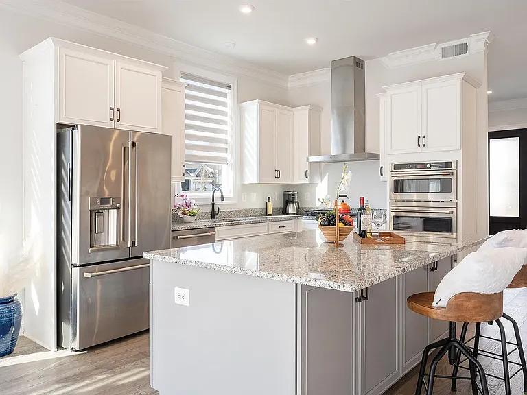 3435 Montague St — Photo 4