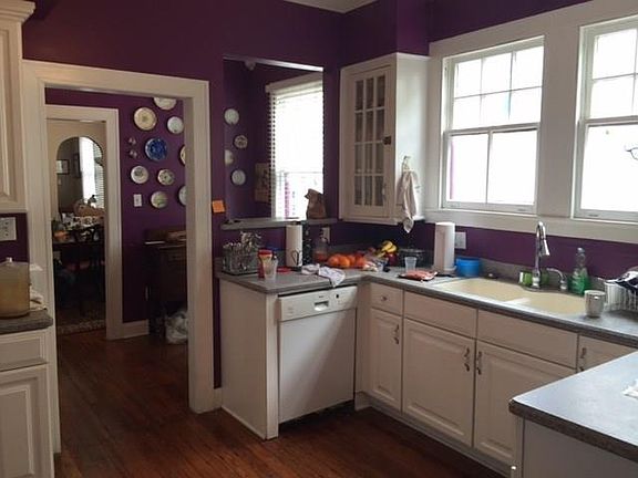 4th image of 4407-09 Fontainebleau Dr