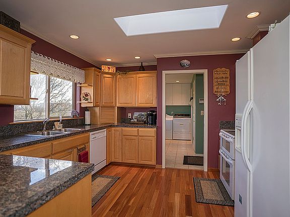 Lots of natural light