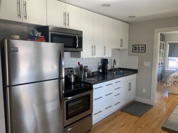 522 S College Ave #8