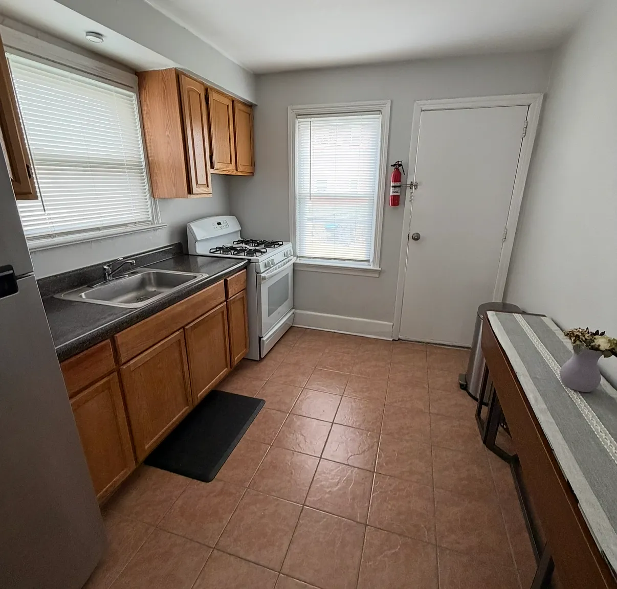 1 bed, $1,780 — Photo 3