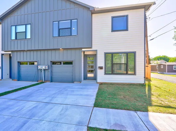 12 N Howard St, Edmond, OK 73003