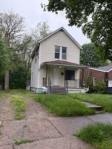 822 Carlysle St Photo 1