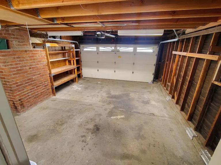 8525 Bandon Dr — Photo 8