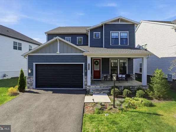 22773 Orchard Grove Dr, Ashburn, VA 20148