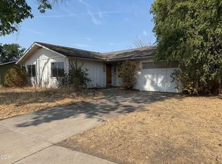 8005 Gladstone Ave, White City, OR 97503