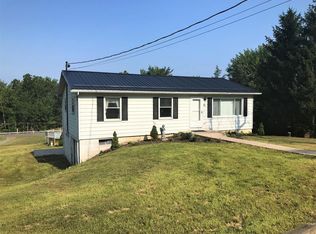 83 Brannon Ln, Lewistown, PA 17044