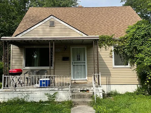8949 Marlowe St, Detroit, MI 48228