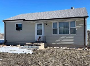 1512 Manor Rd, Sidney, NE 69162