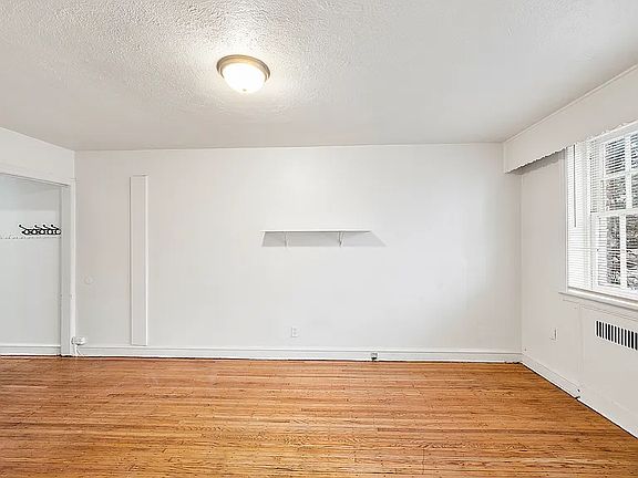 5th image of 5743 N Park Ave #A-01