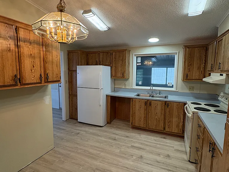 5553 E Baywood Ave — Photo 4