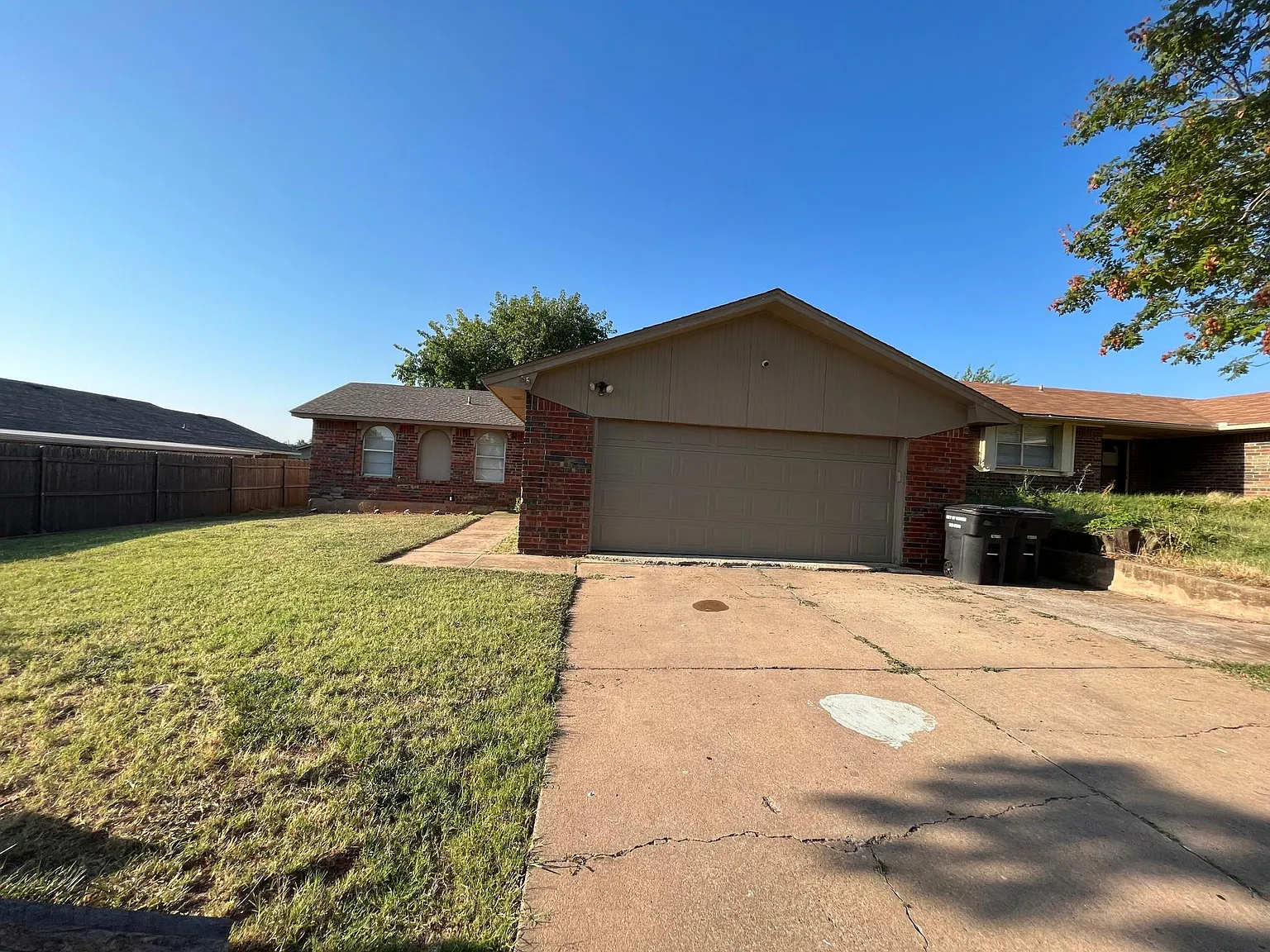 3 bed, 1070 sqft, $1,500 — Photo 3
