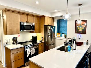 534 Taylor St NW Unit B, Washington, DC 20011