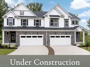 2087 Glenmont Dr, Brunswick, OH 44212