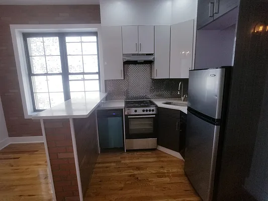 Rented by Corcoran | media 15