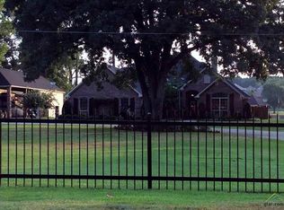 17723 Southpoint Rd, Whitehouse, TX 75791