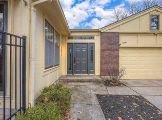 12891 Cambridge Ct, Leawood, KS 66209