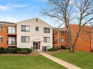 125Q Clubhouse Dr SW #4, Leesburg, VA 20175