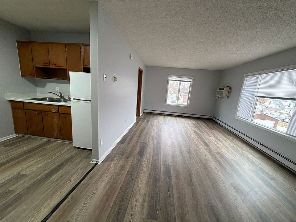 1st image of 3932 Central Ave NE APT 8
