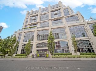 3 McAlpine St #501, Toronto, ON M5R 3T5