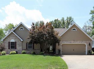 19 Cognac Dr, Lake Saint Louis, MO 63367