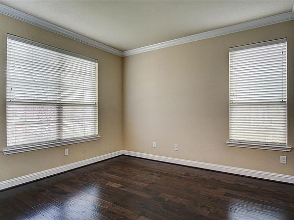 4th image of 3702 Walker Falls Ln