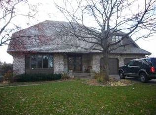 4274 Colleen Cir, Arden Hills, MN 55112