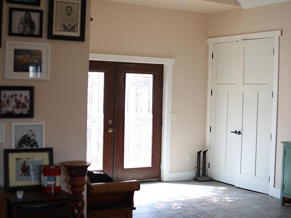 3rd image of 1002 Panamaroff Creek Dr
