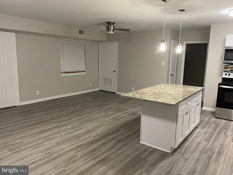 6220 Edsall Rd #401 — Photo 8