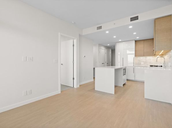 2 bedroom rental in Burnaby — photo 9