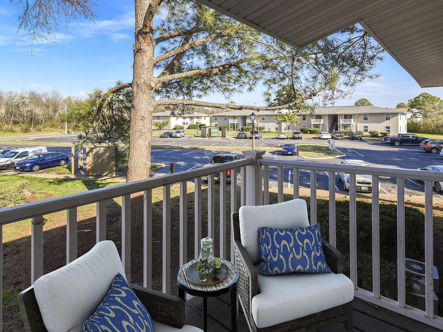 Chesapeake Pointe — Photo 4