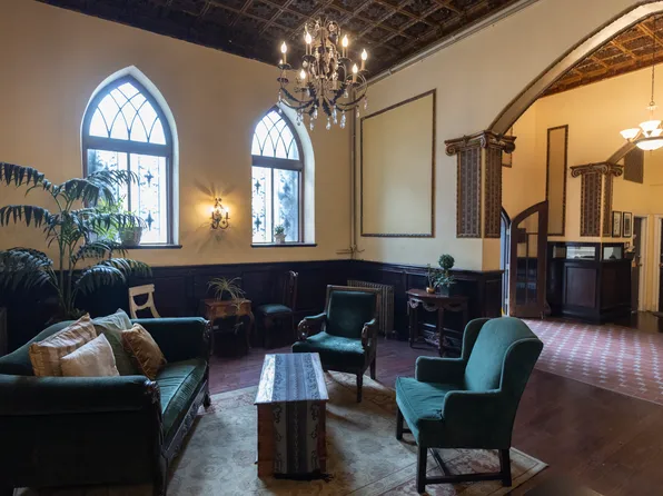 Whitley View, 1825 Whitley Ave APT 212, Los Angeles, CA 90028