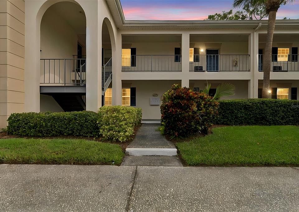 1st image of 10387 CARROLLWOOD LANE #303
