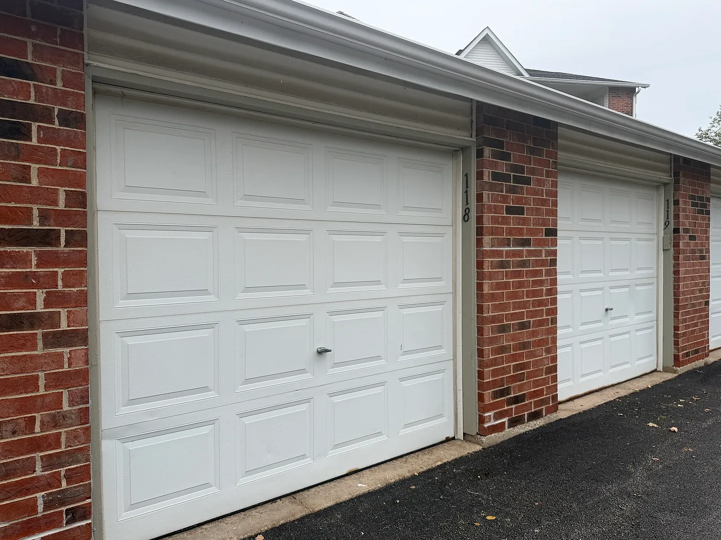 2 bed, 1000 sqft, $1,750 — Photo 4