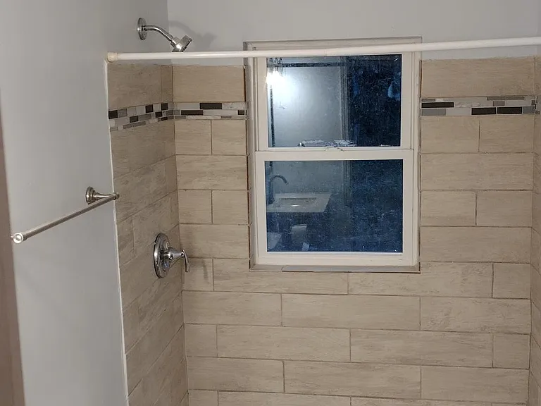 4651 Woodland Hills Blvd — Photo 11