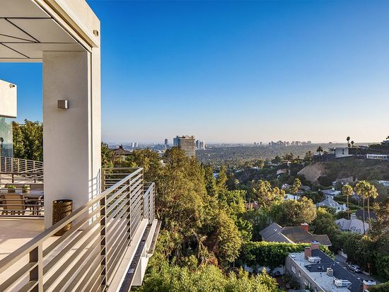 9141 Thrasher Ave, Los Angeles, CA 90069 | Zillow